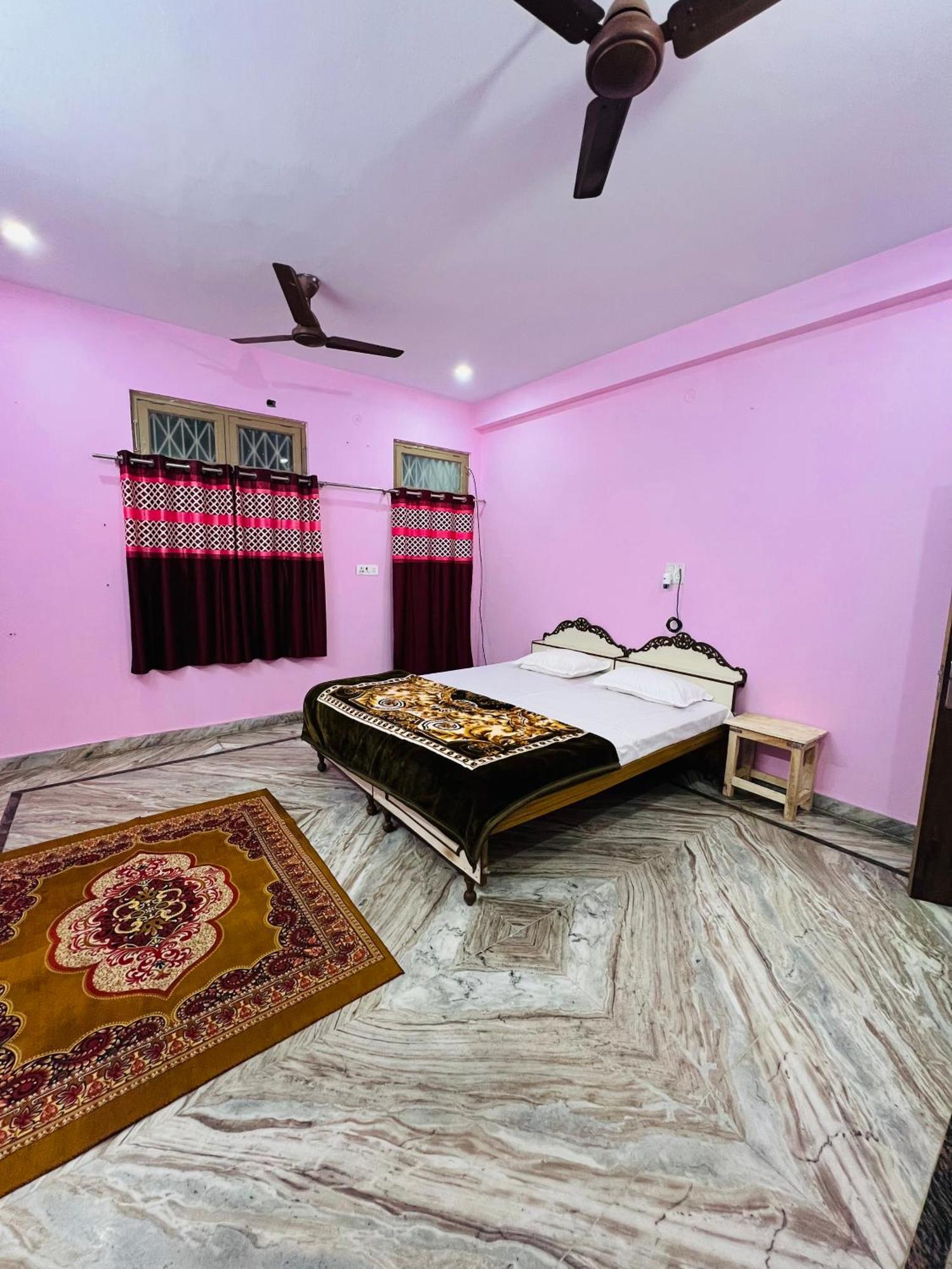 Annapurna Homestays Varanasi Ngoại thất bức ảnh
