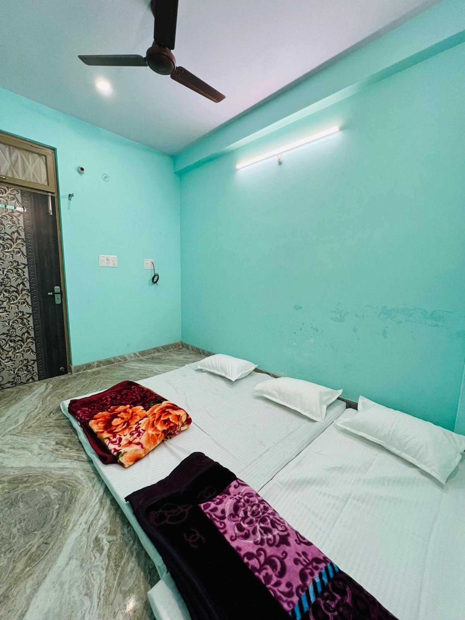 Annapurna Homestays Varanasi Ngoại thất bức ảnh