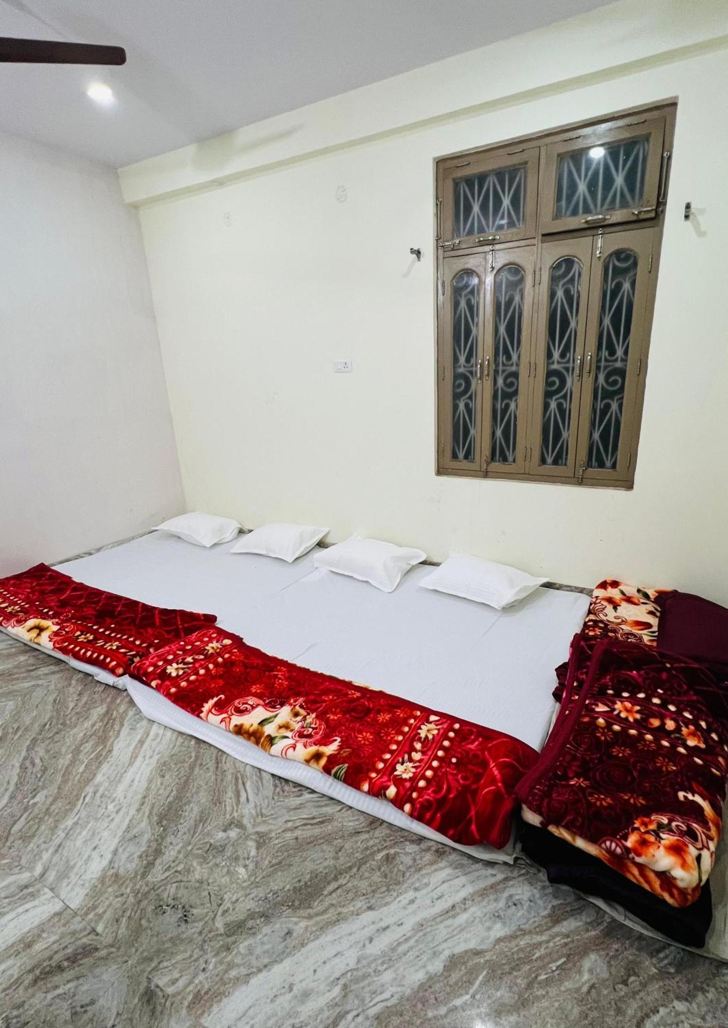 Annapurna Homestays Varanasi Ngoại thất bức ảnh
